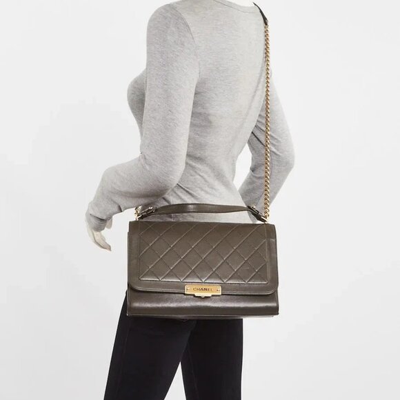 Chanel Khaki Quilted Leather Click Label Large Shoulder Bag - Picture 2 of 12